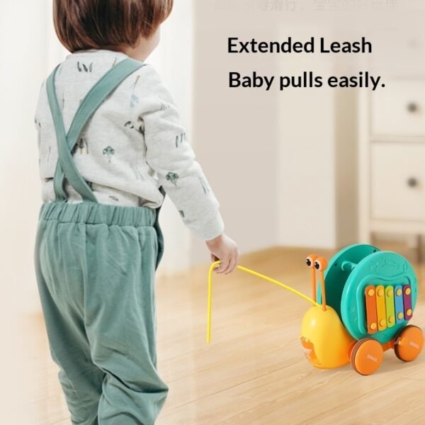 multi functional rope pulling snail